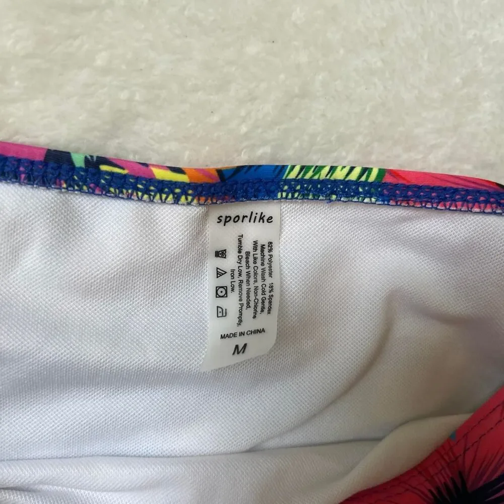 Multi-colored floral bikini bottoms hibiscus flowers leaves never worn medium